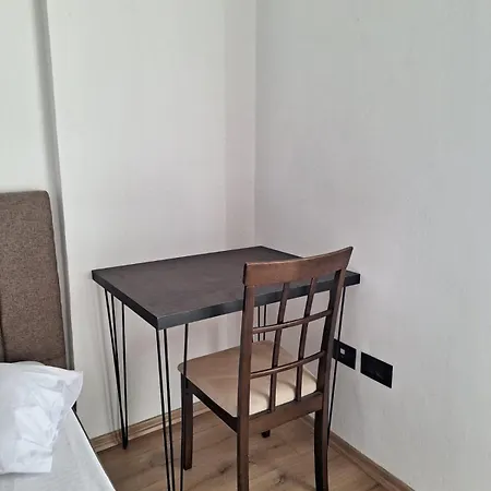 Near Klinika Keit דירה *