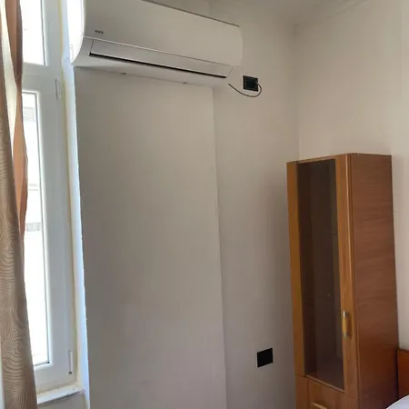 Апартаменты Near Klinika Keit *